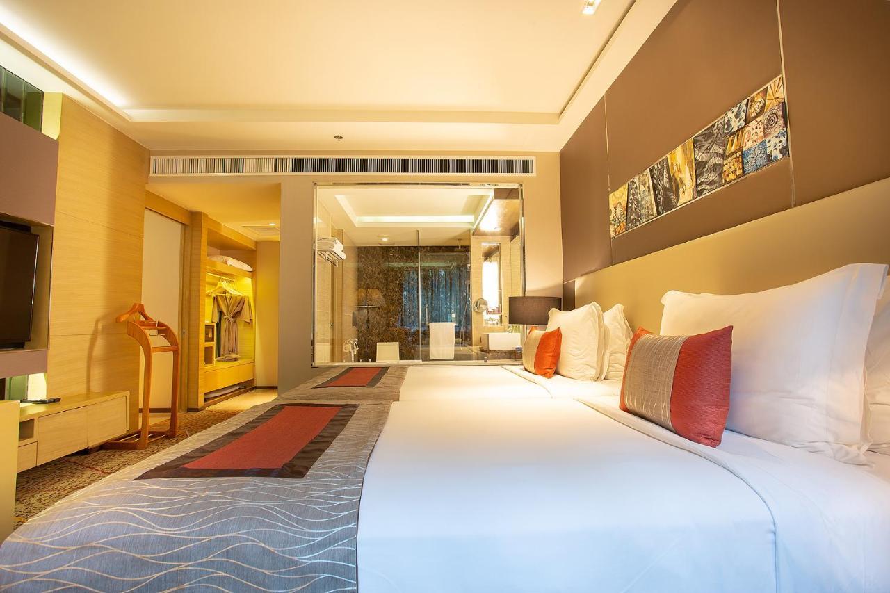 Graceland Bangkok By Grace Hotel - Sha Extra Plus מראה חיצוני תמונה